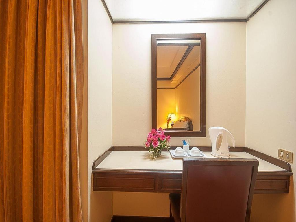 Grand Plaza Hotel Hat Yai Exterior photo